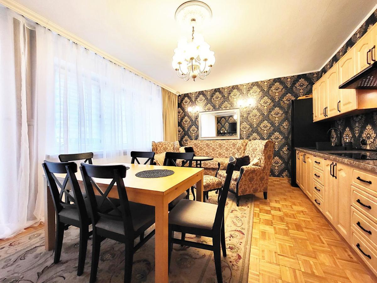 Husarska 60 Warsaw Exterior photo